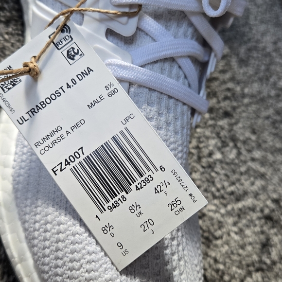 Adidas ULTRABOOST 4.0 DNA SHOES NEW size 9 - Picture 8 of 13